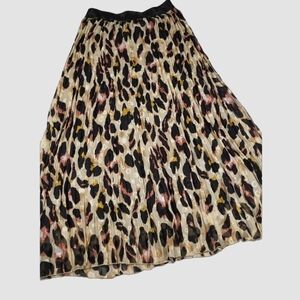Esqualo Leopard Print Pleated Skirt size 6